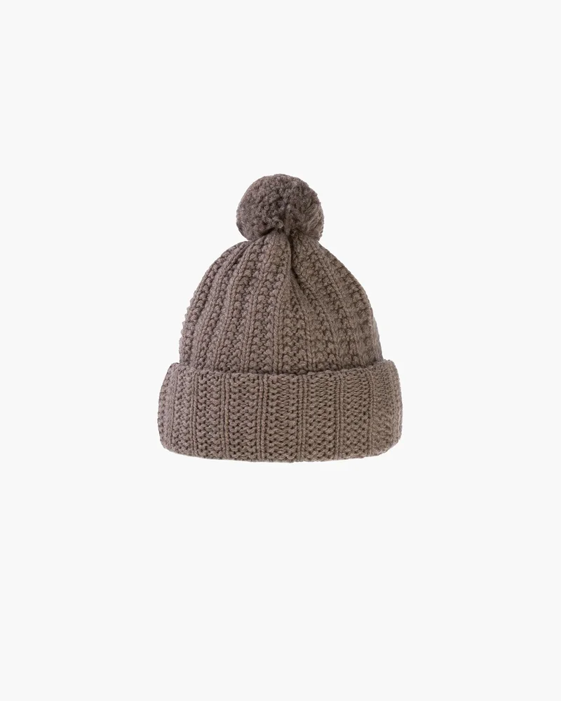 Beanie w/ Pom Pom