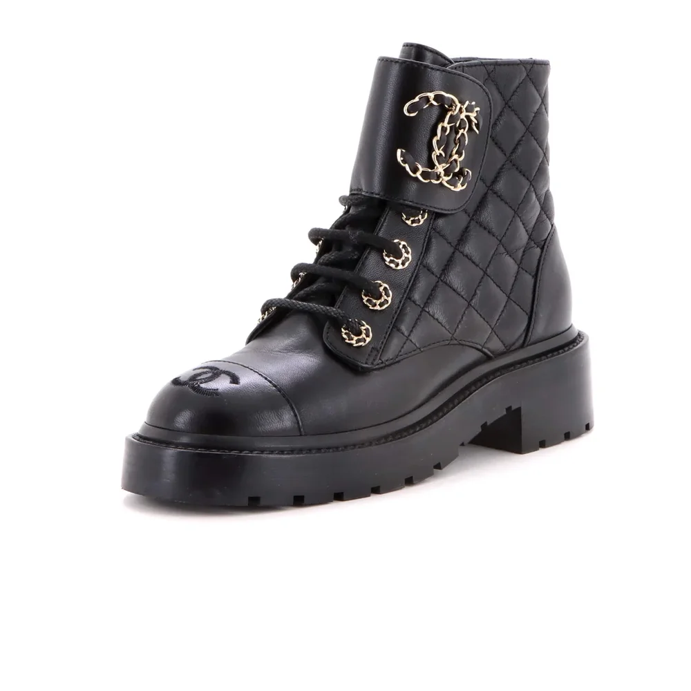 Chanel Chain CC Cap Toe Lace Up Combat Boots Quilted Leather