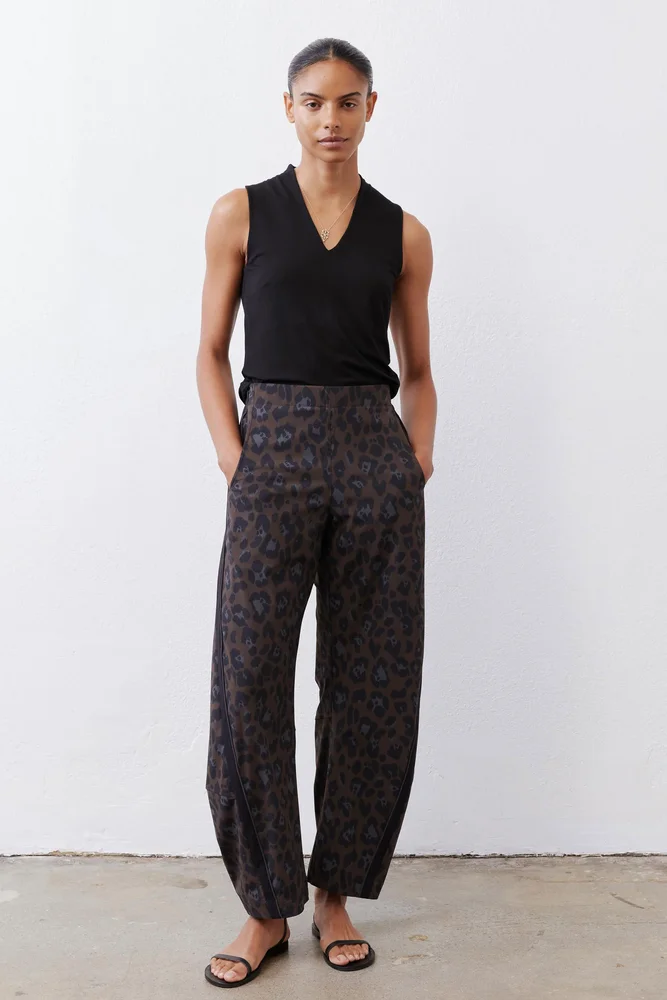 ruti.com The Petite Side Stripe On The Loose Work Pants