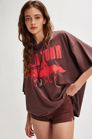 Hold Your Horses Tee