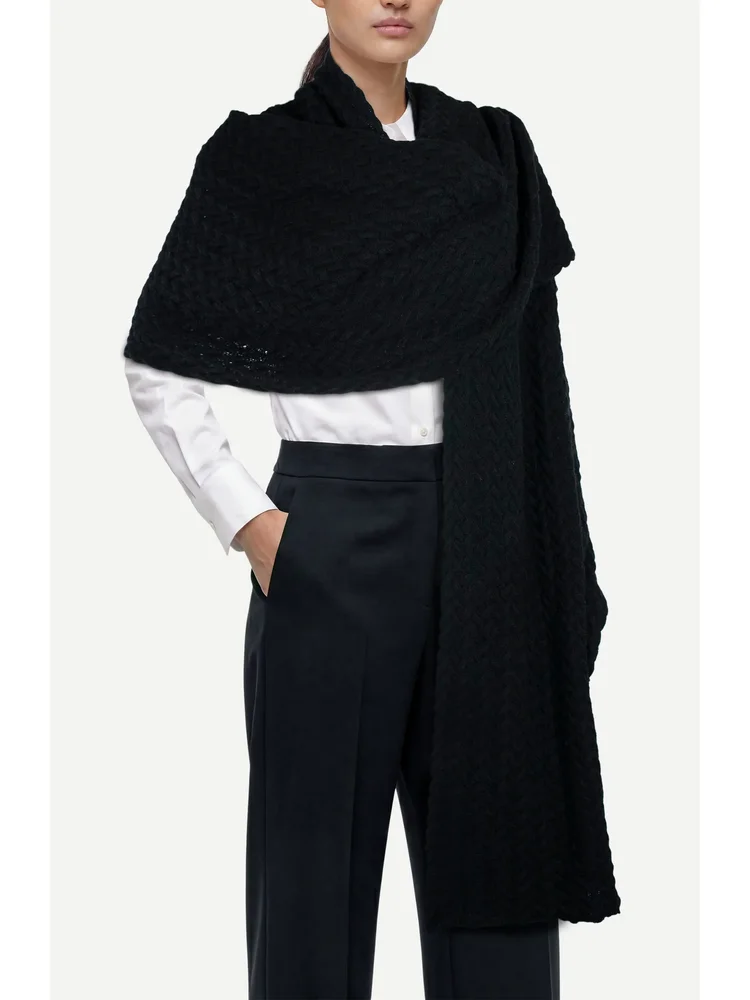 Cashmere wrap in basket weave stitch