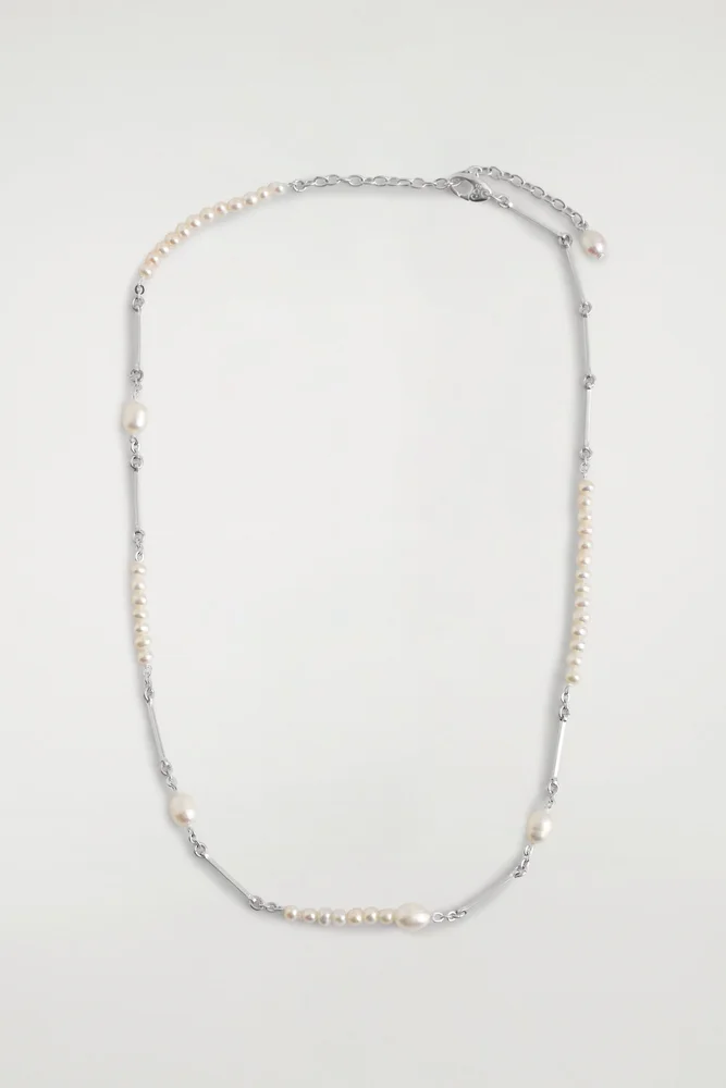 Asymmetric Freshwater Pearl Necklace