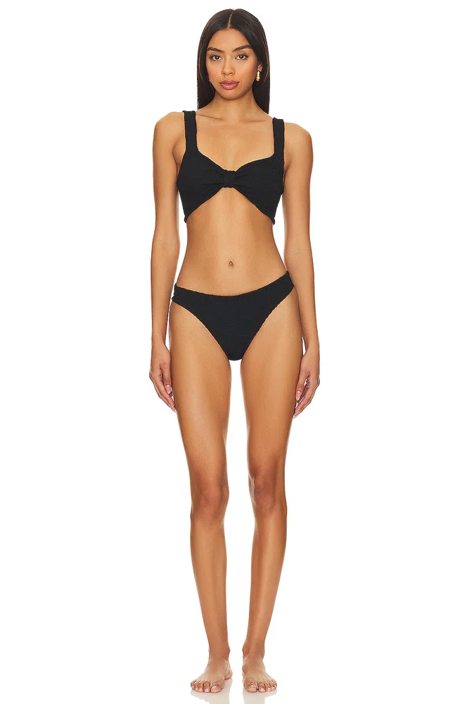 Bonnie Bikini