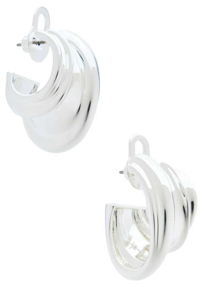 Leona Hoops