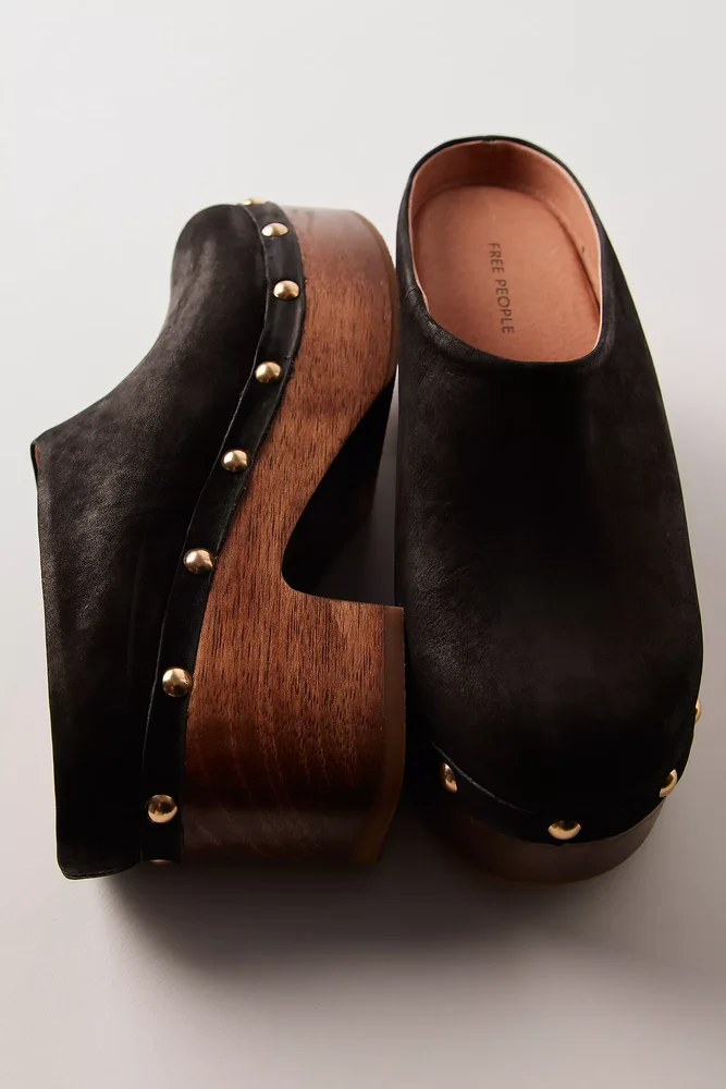 Calli Clogs