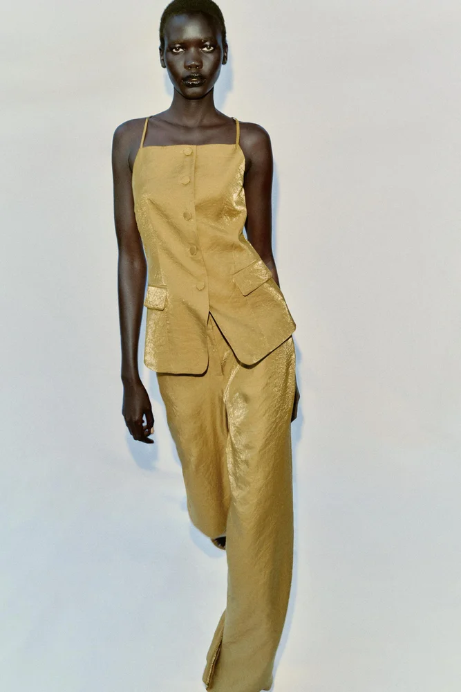 TAILORED BUSTIER VEST