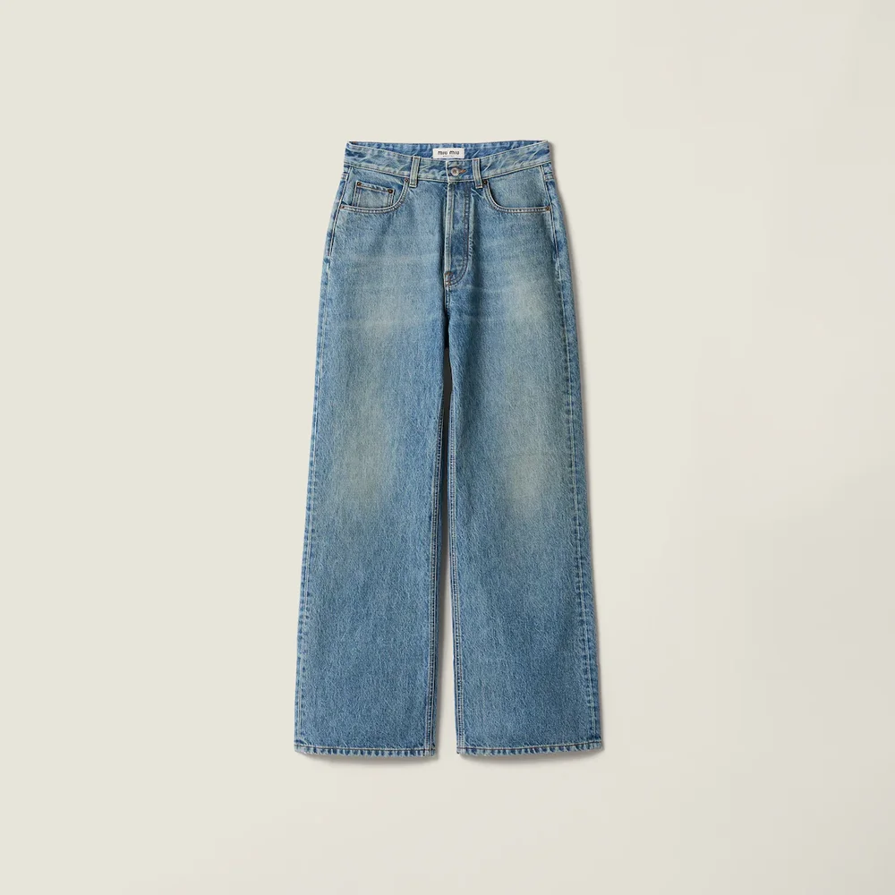 Five-pocket washed denim jeans