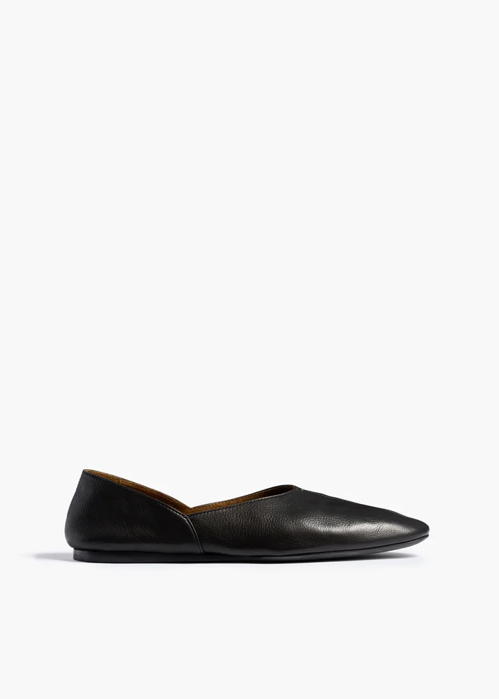Jane Flat