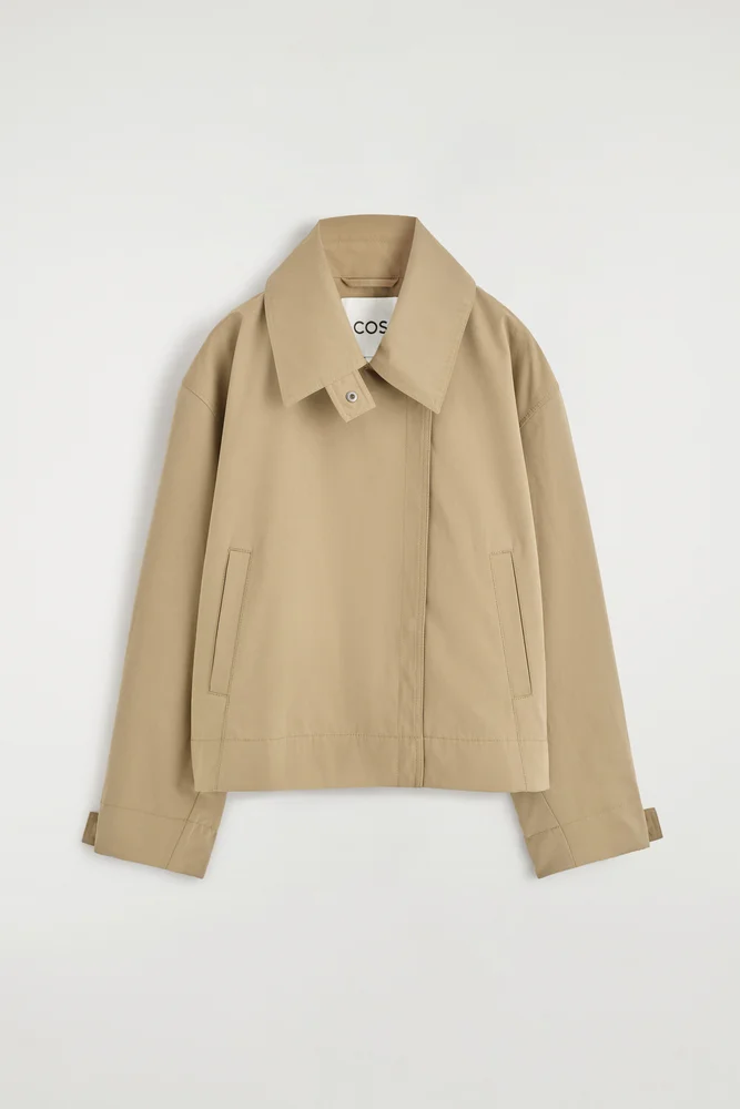 Rounded Short Trench Coat