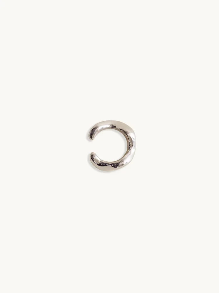 aurea´ polished ear cuff