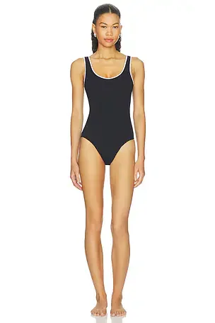 Coverage Faye One Piece