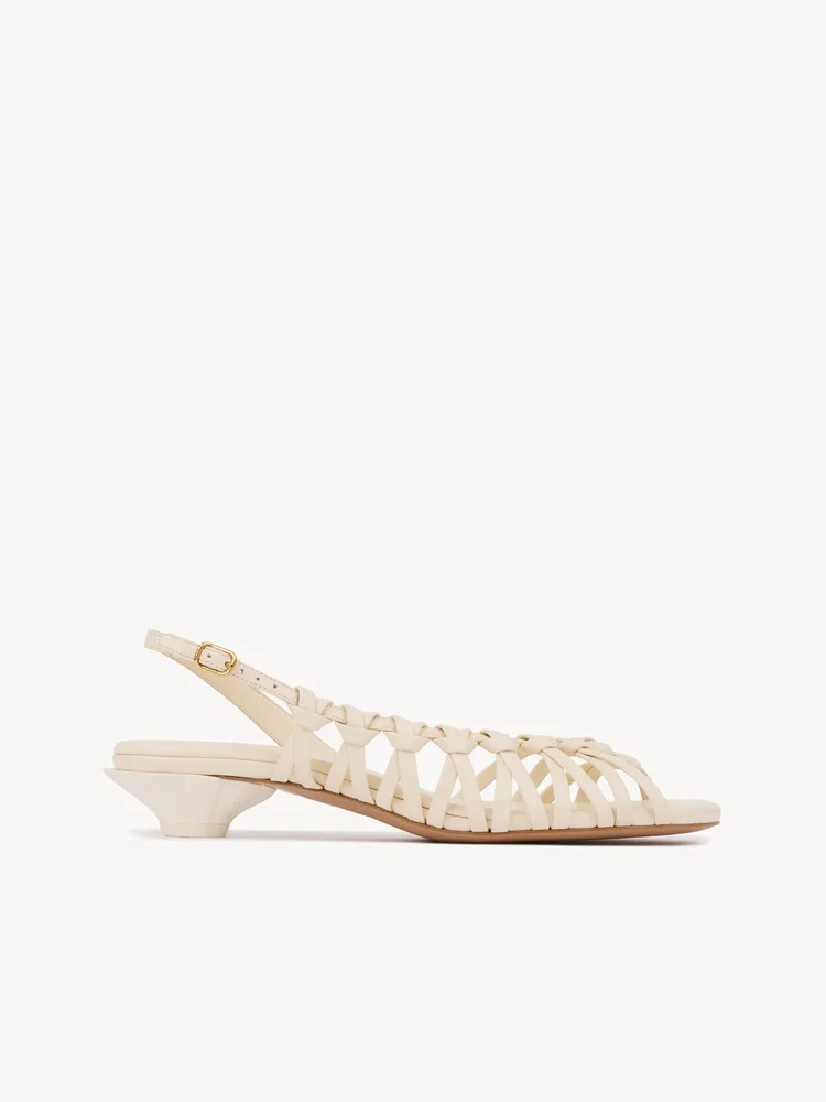 Estra sandal