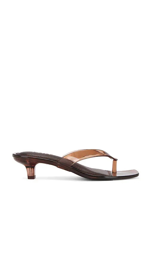 Shelly Sandal