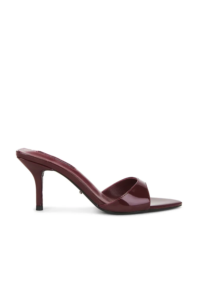 Hallie Sandal