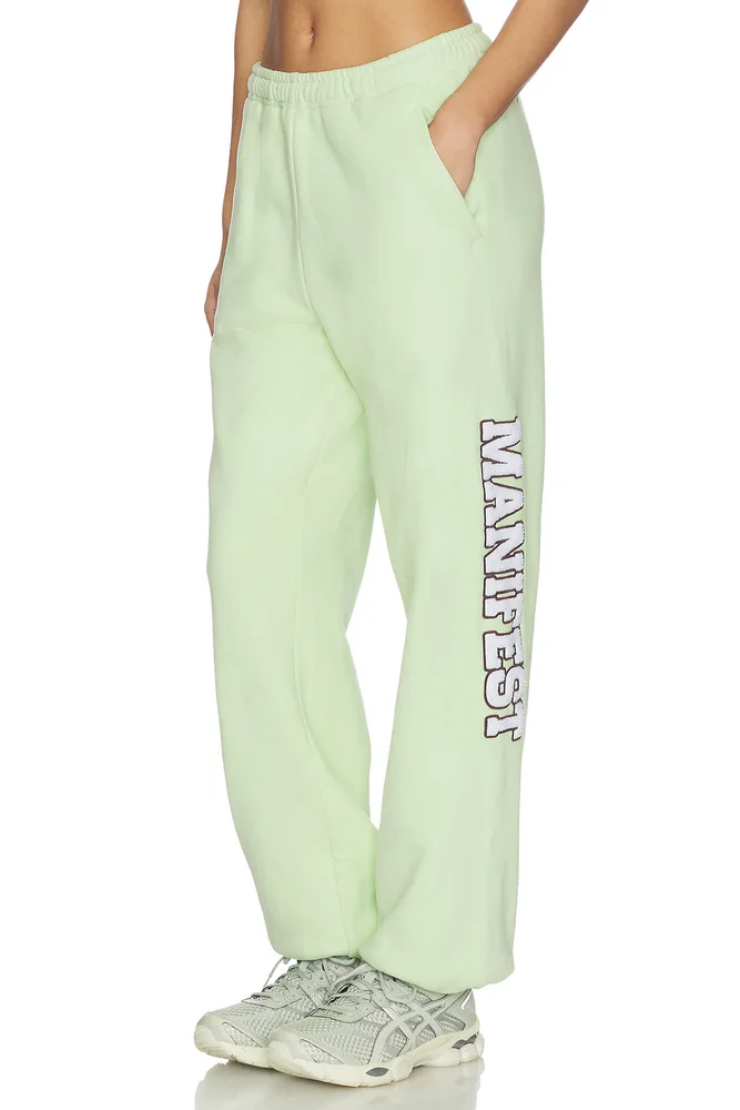Manifest Classic Sweatpants