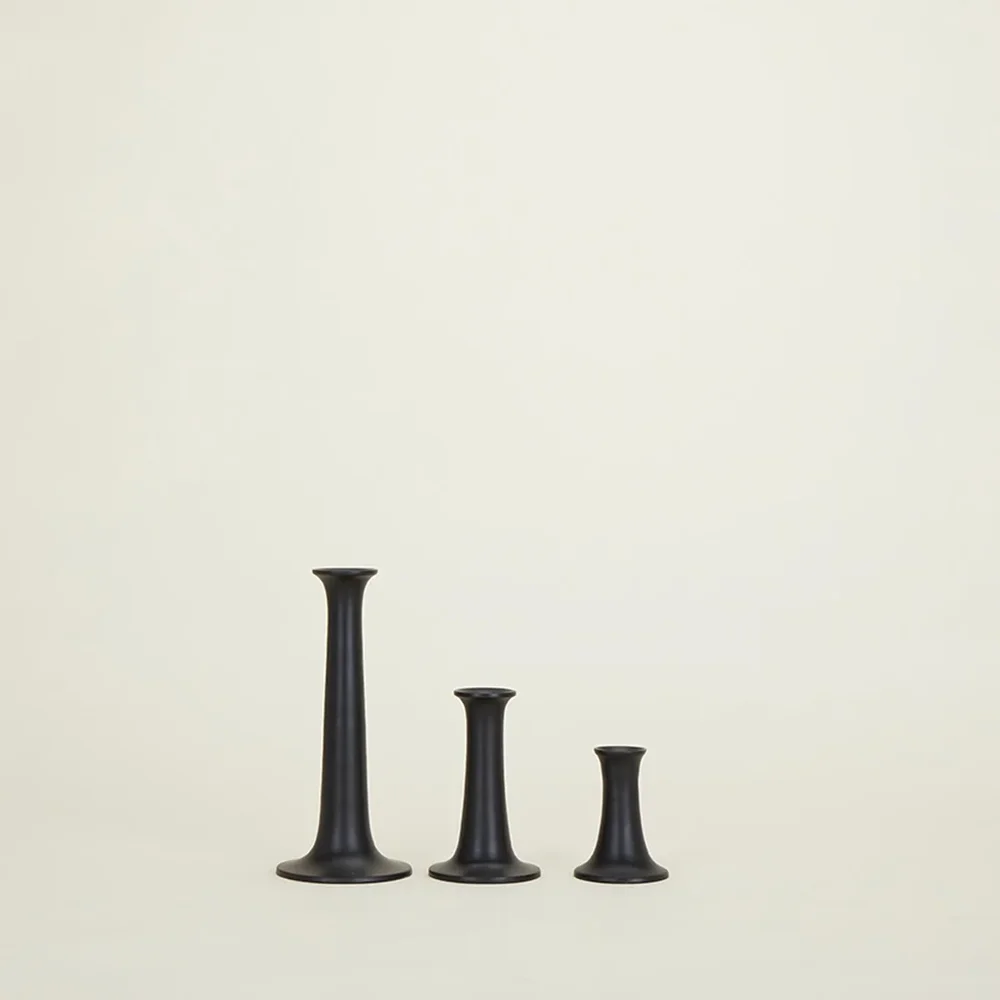 Simple Candle Holder in Black