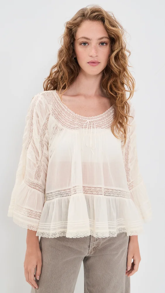 She's A Romantic Top