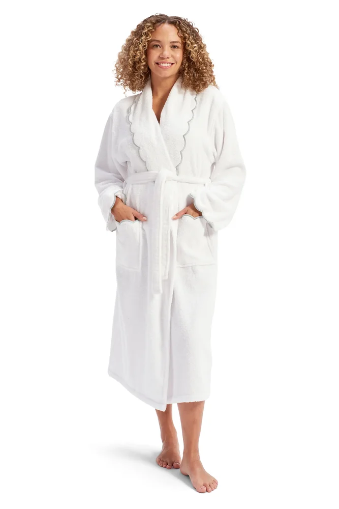 Scallop Edge Super Soft Luxury Robe