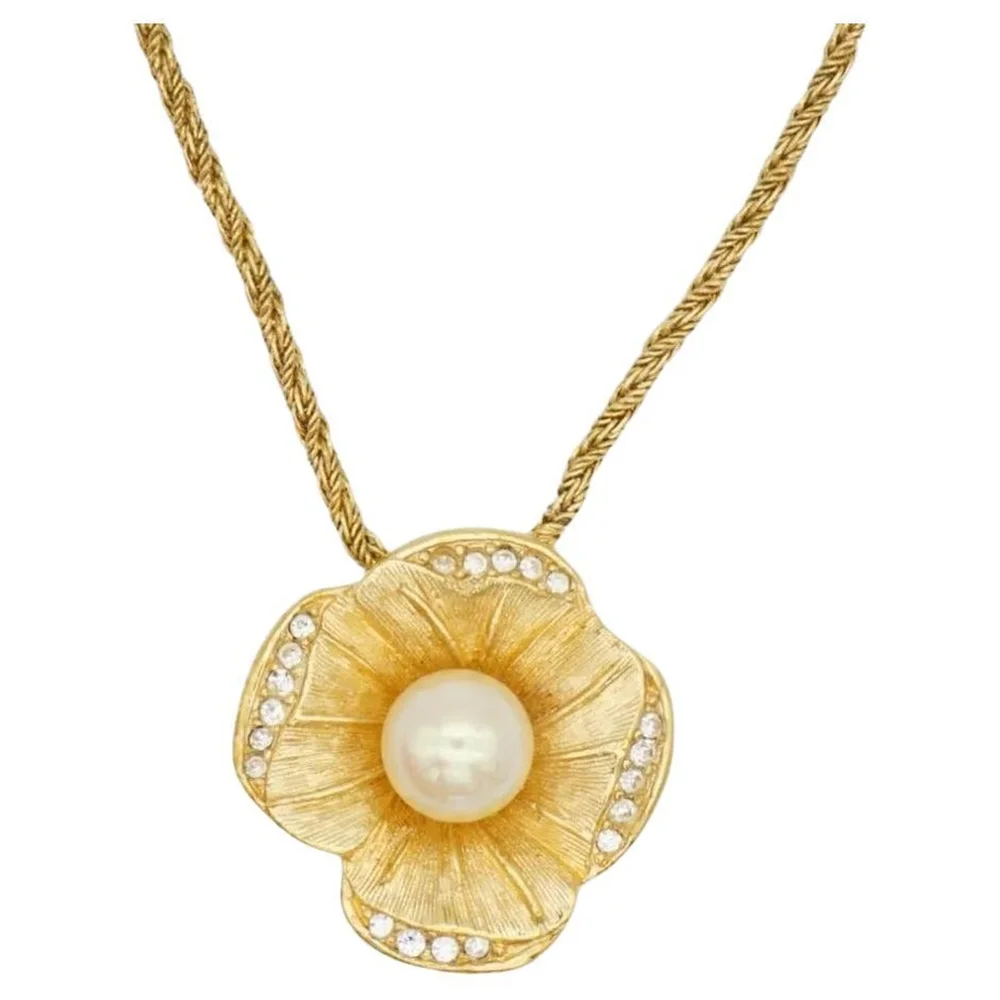 Pre-Owned Vintage 1980s Gold Flower White Pearl Crystals Clover Necklace