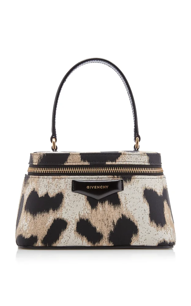 Antigona Leather Vanity Bag