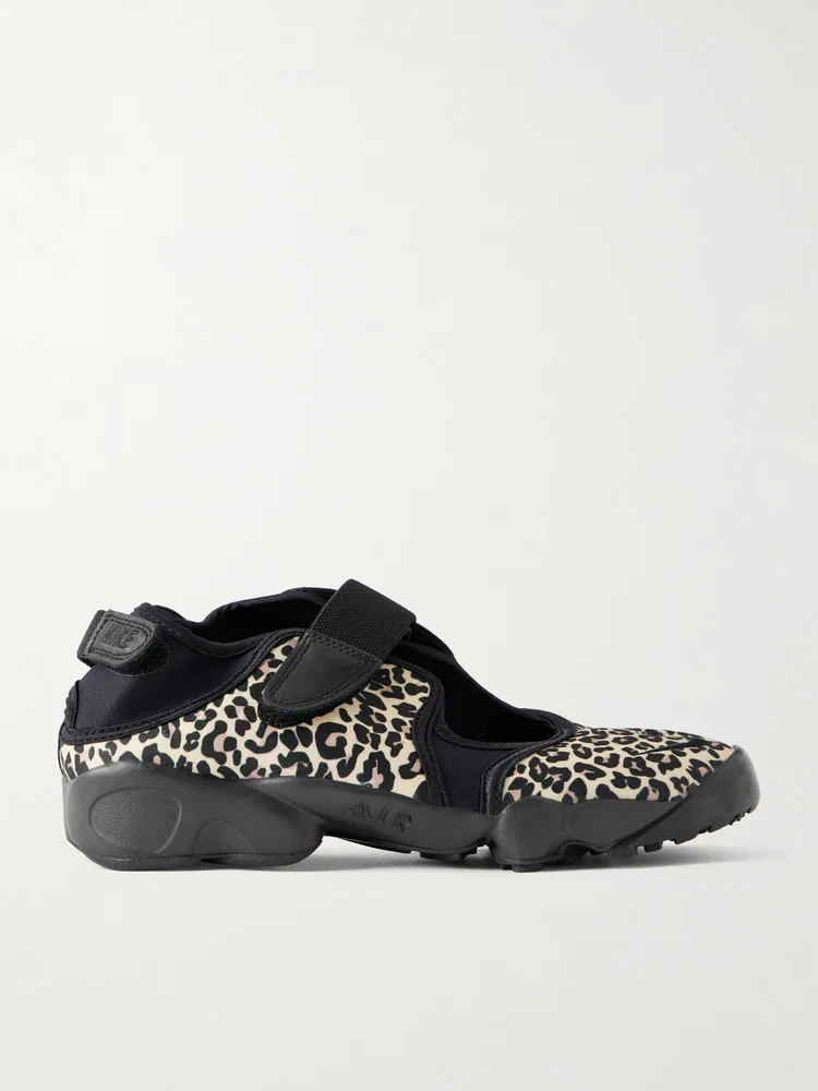 Air Rift animal-print mesh split-toe sneakers