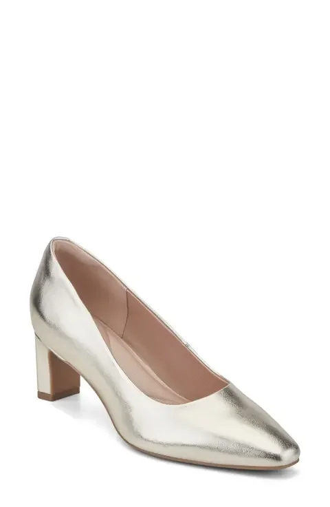 Merida Almond Toe Pump