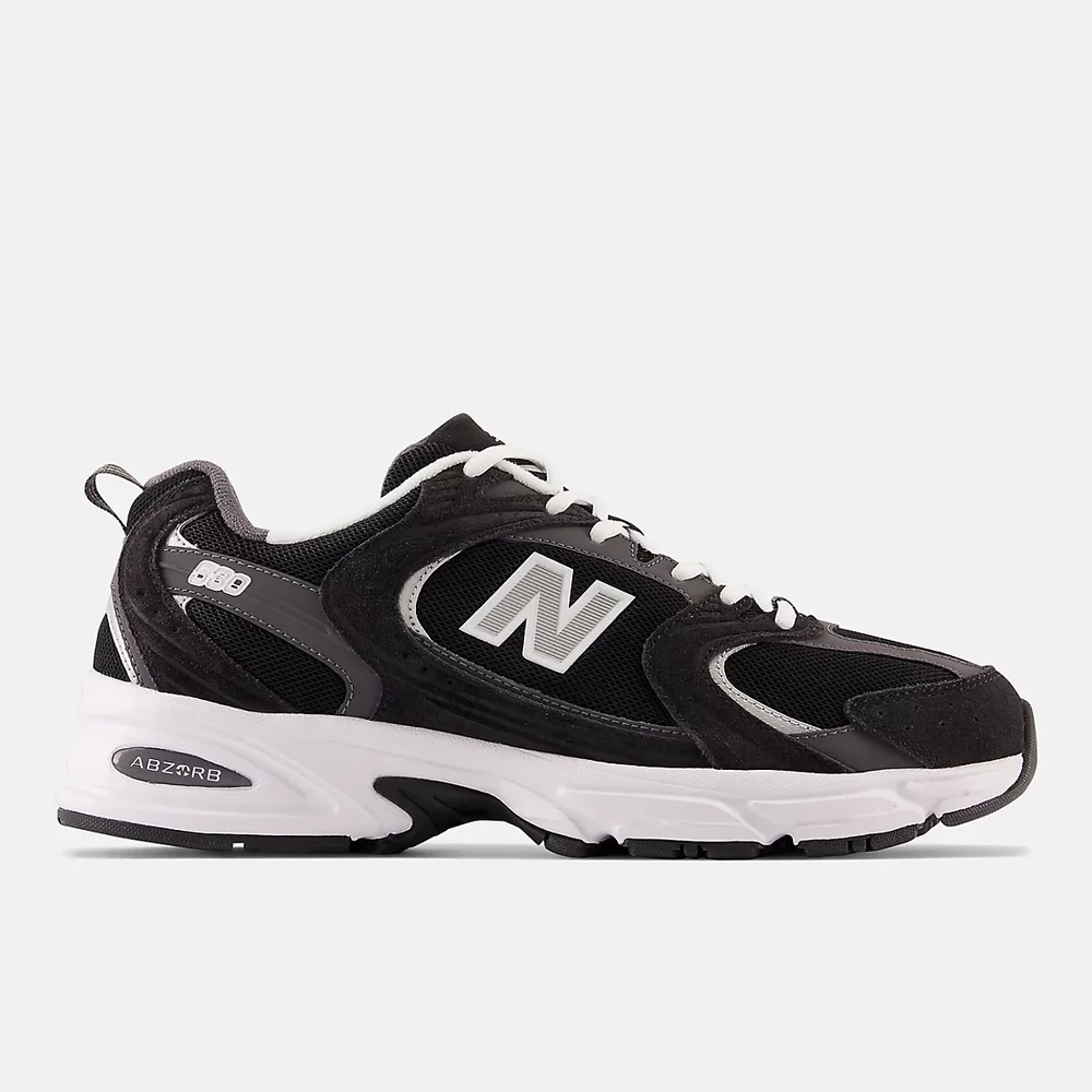 530 Sneaker in Black, Magnet and Silver