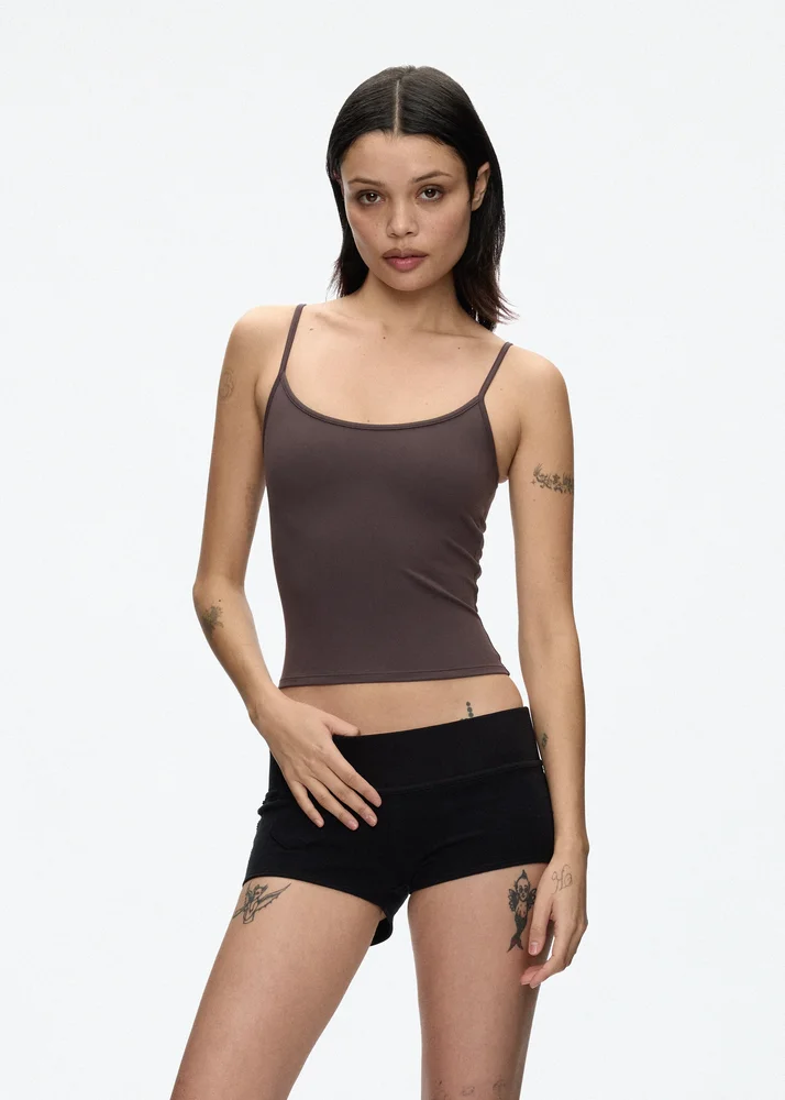 Studio Tank in Mangosteen