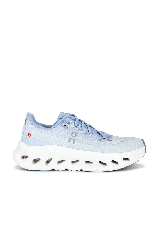 Cloudtilt Sneaker