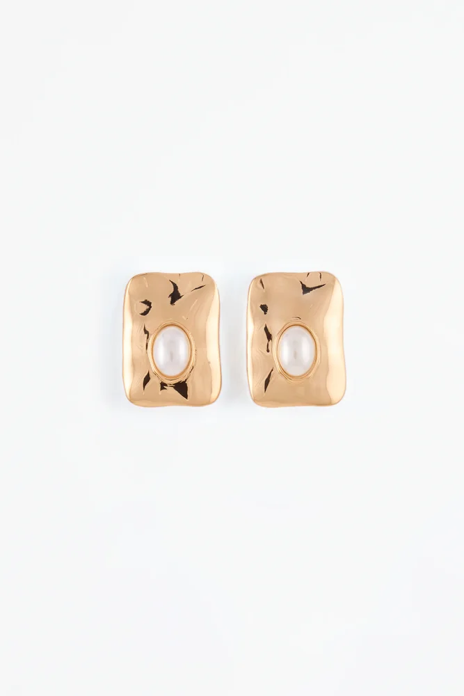 Hammered Pearl Earring (Gold)