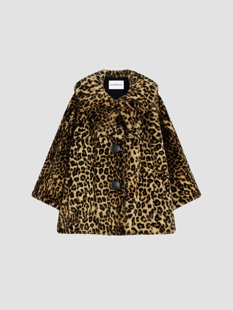 Short Coat in Leopard Faux Fur