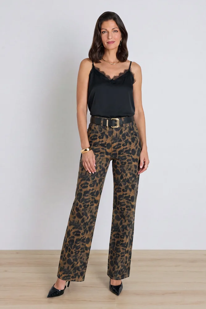 Marilyn Straight-Leg Jean