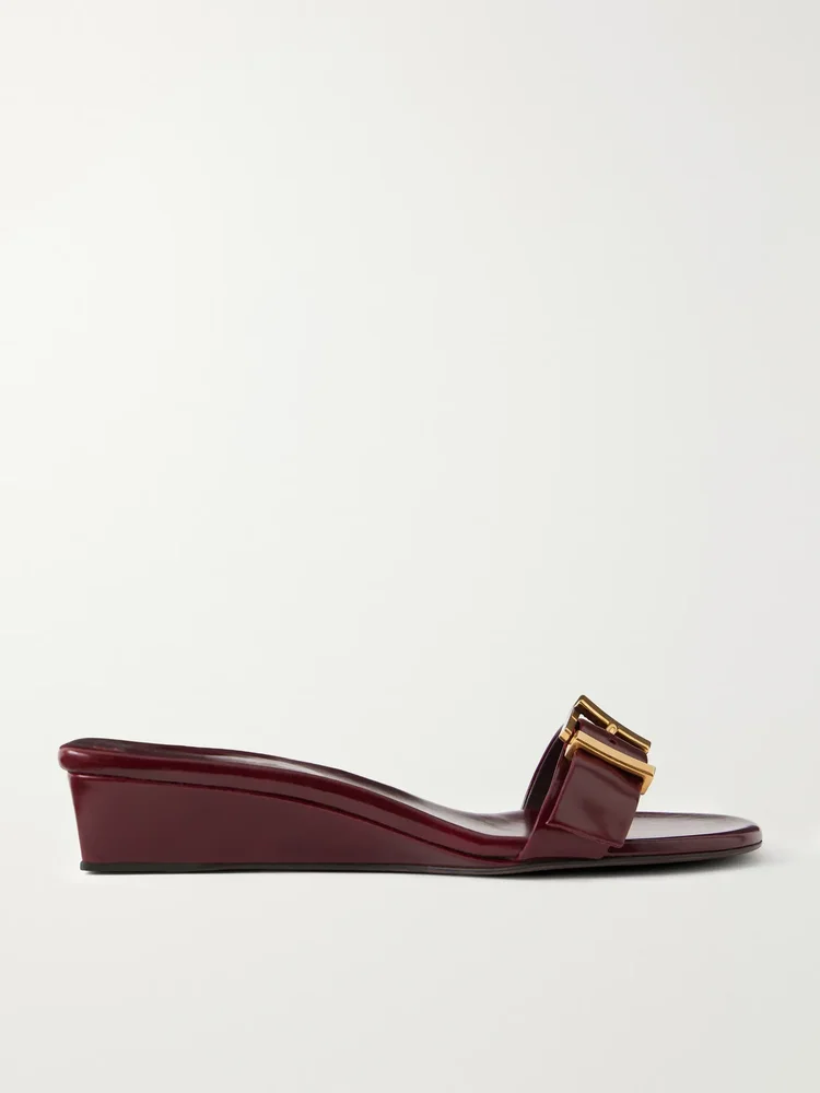 Manhattan Buckled Leather Sandals
