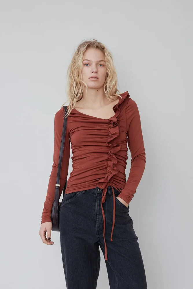 ELLA TOP
