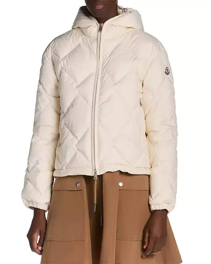 Arvouinne Hooded Triangle Quilted Short Down Jacket