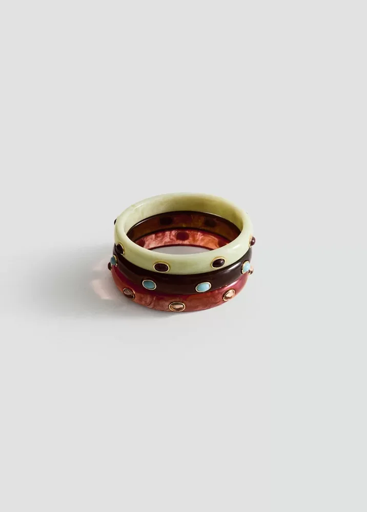 Set of 3 matching resin bracelets
