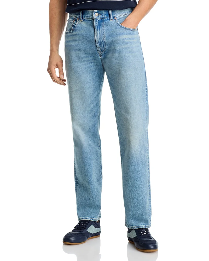 Straight Fit Carlson Jeans in Carlson Wash