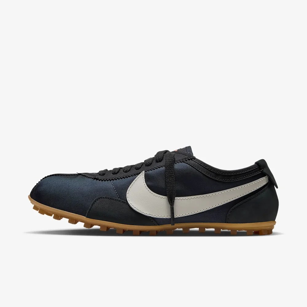 Moon Shoe, Off Noir