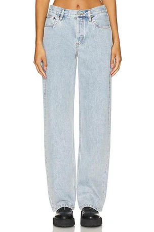 Everyday Straight Leg