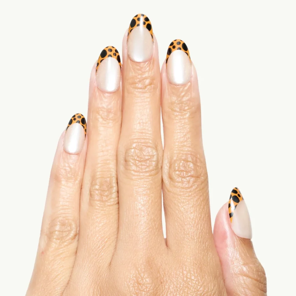 Le Cheetah Vie Chill Tips Press-On Nails