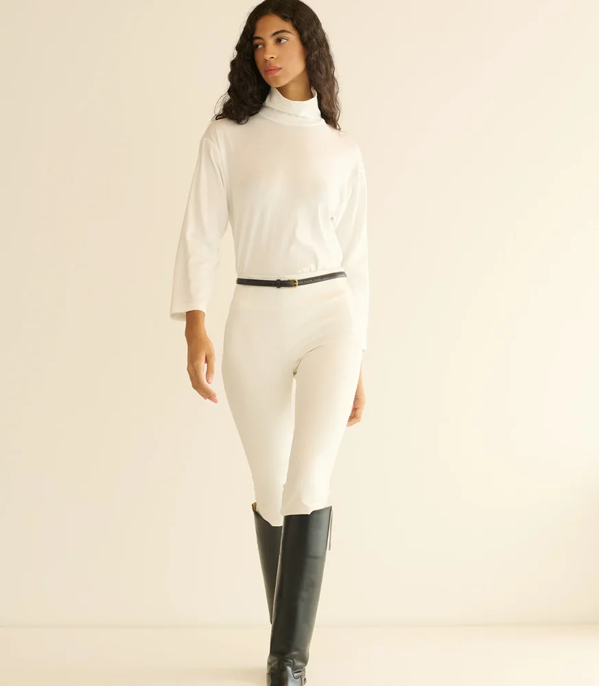 Hawthorn Turtleneck