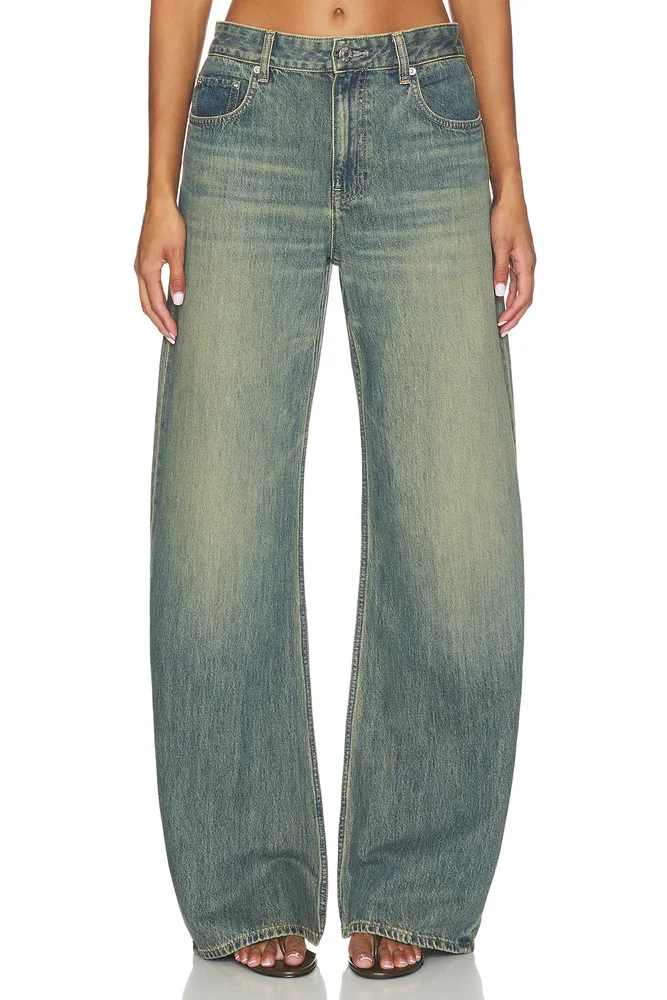 Relaxed Bootcut Leg