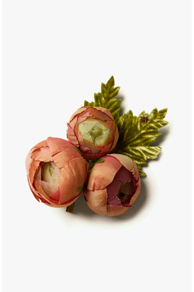 The Ranunculus Floral Brooch