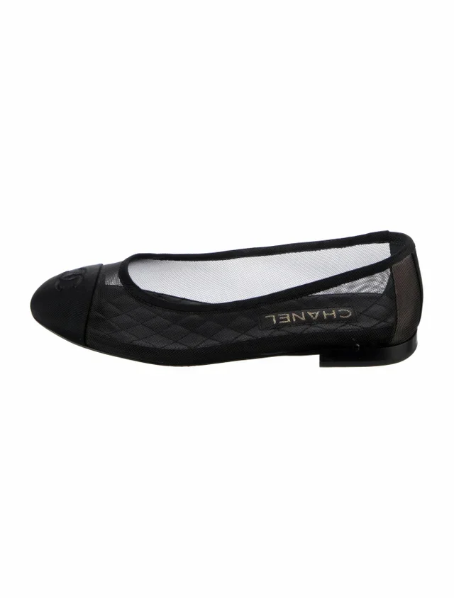 2025-2026 Interlocking CC Logo Ballet Flats