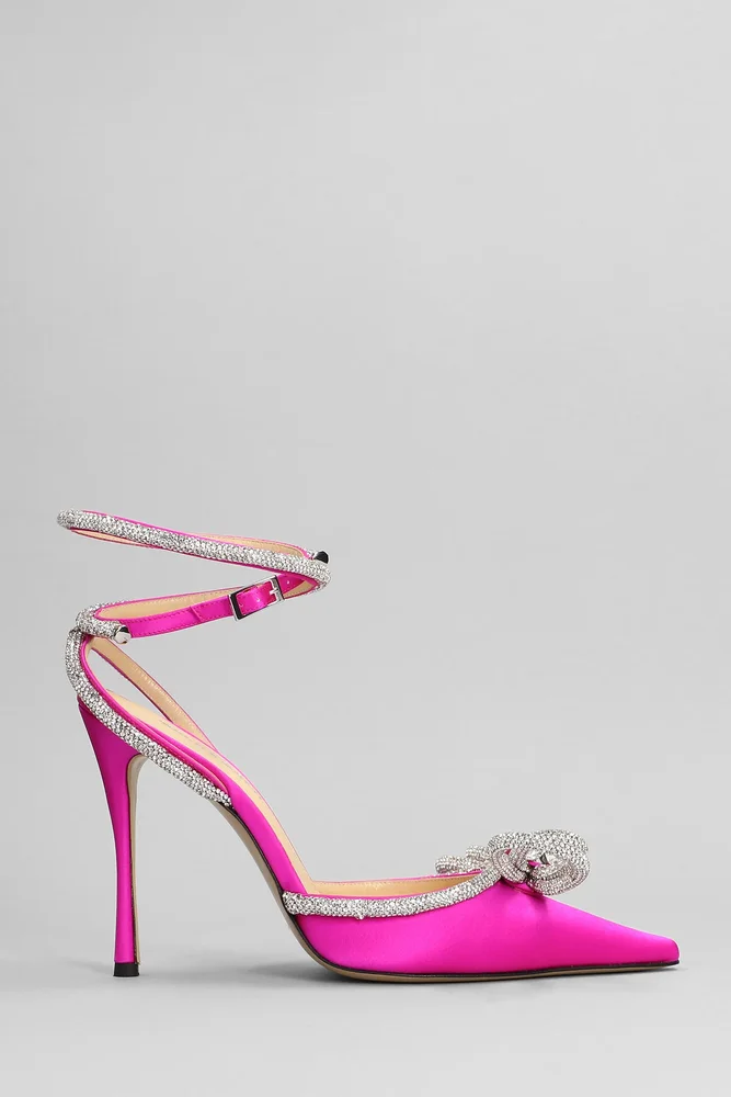 Pumps in fuxia satin