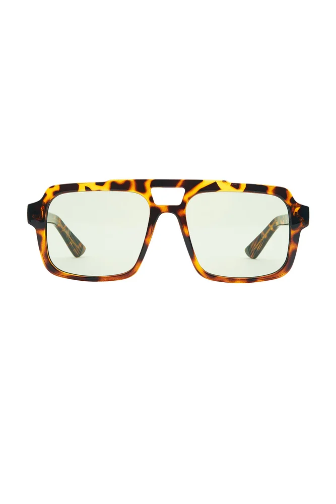 Tame Square Sunglasses