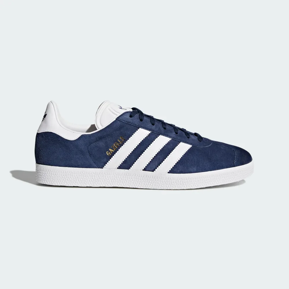 Gazelle Shoes in Collegiate Navy/Cloud White/Gold Metallic