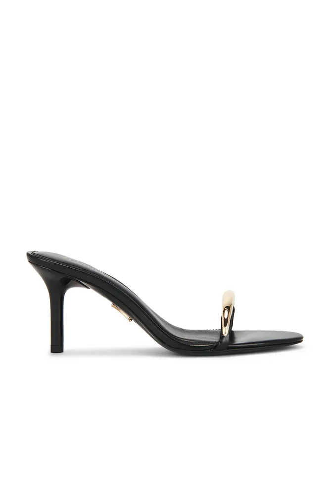 Karli Sandal