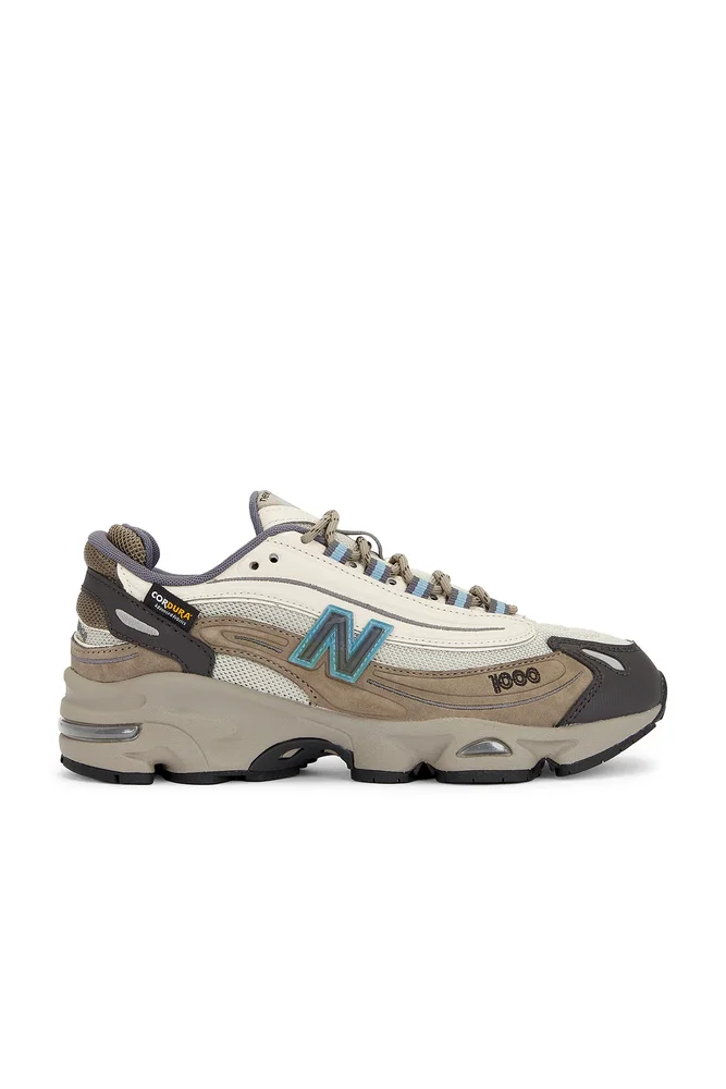 1000 Sneaker