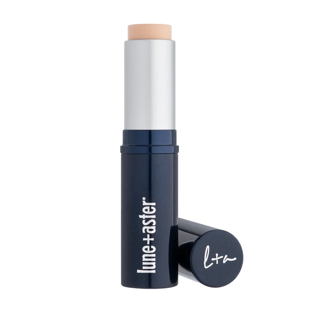 Dawn to Dusk Foundation Stick